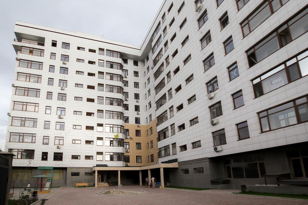 Oscar'S Apartments Bishkek Ngoại thất bức ảnh