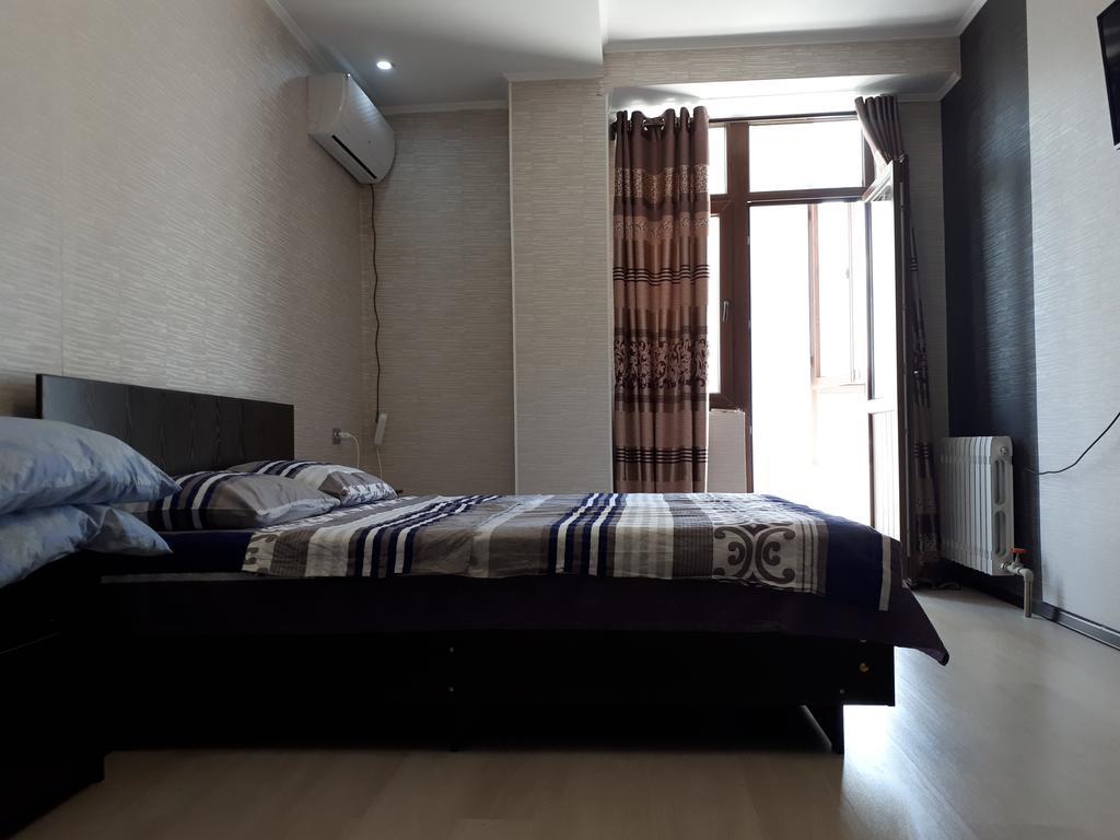 Oscar'S Apartments Bishkek Ngoại thất bức ảnh