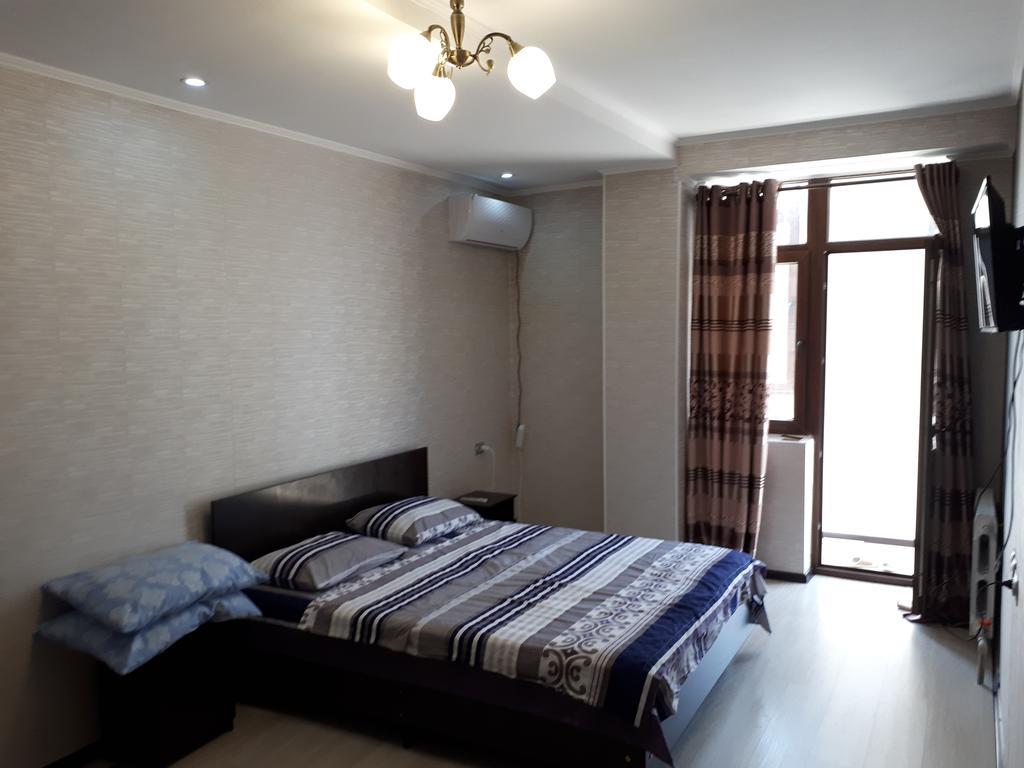 Oscar'S Apartments Bishkek Ngoại thất bức ảnh